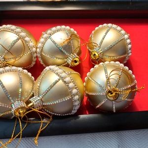 Christmas ornaments new 6 pieces handmade